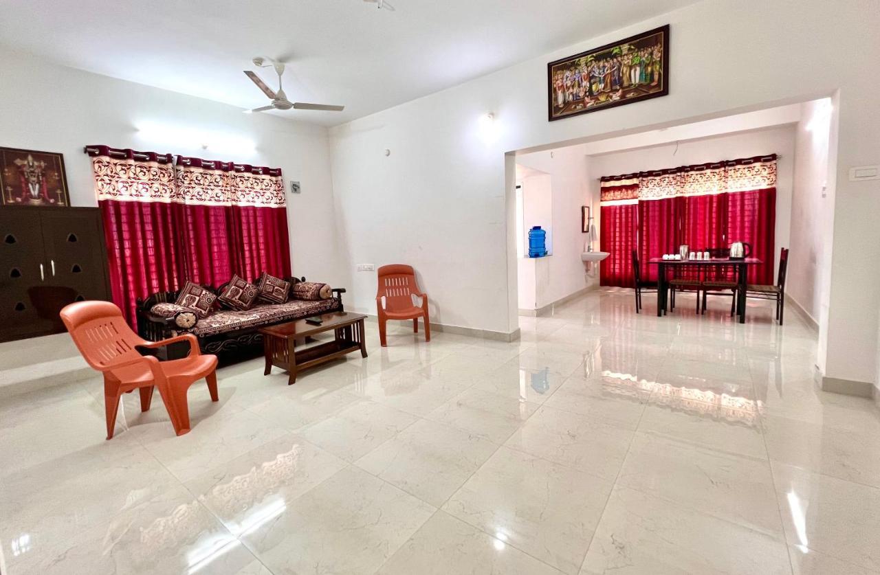 Truelife Homestays - Alamelu Avenue - Fully Furnished Ac 2Bhk Apartments In Tirupati - Walkable To Restaurants & Super Market - Fast Wifi - Kitchen - Easy Access To Airport, Railway Station, Sri Padmavathi & Tirumala Temple Exteriér fotografie